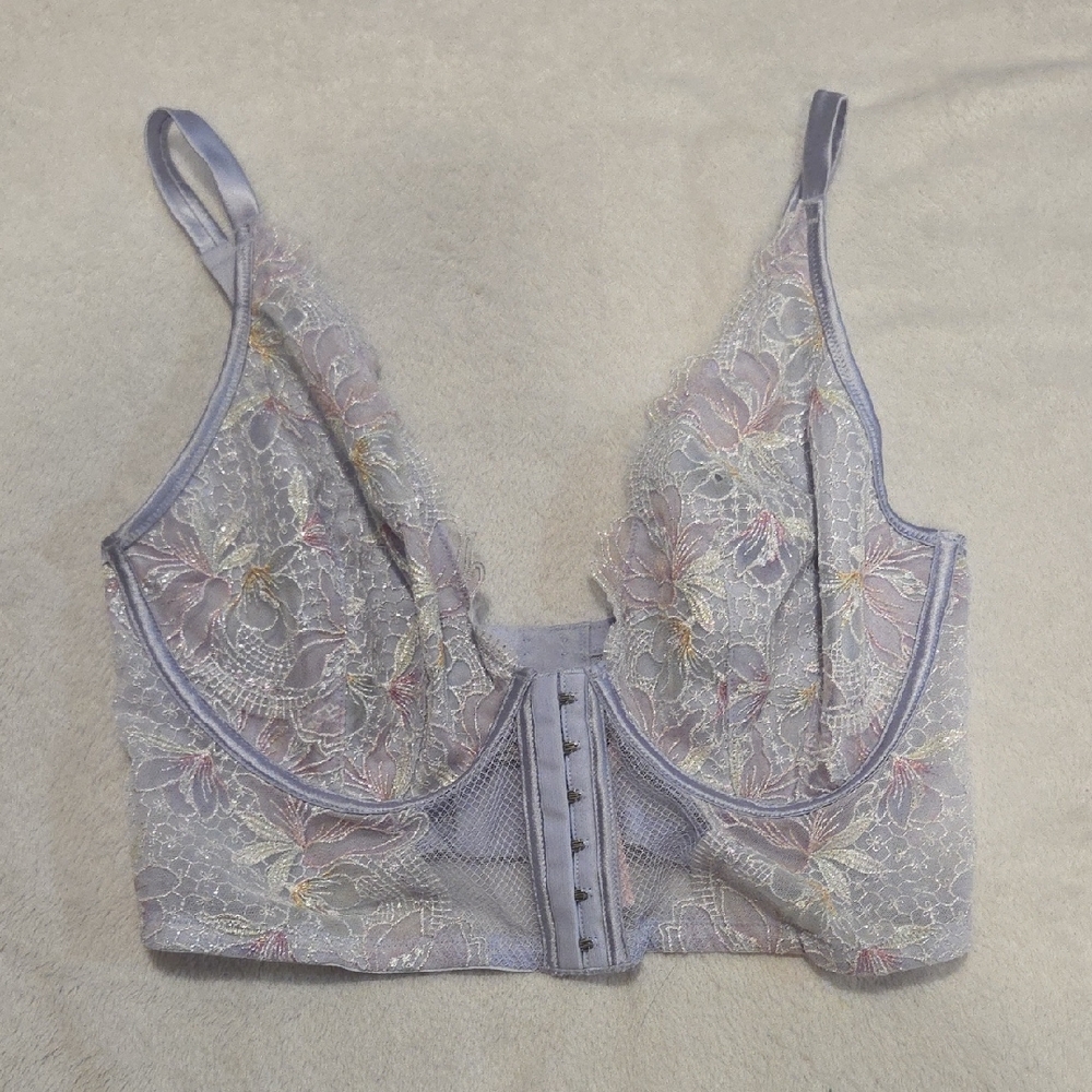 Victoria's Secret Lavender Lace Bralette
